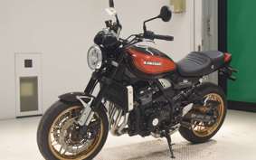 KAWASAKI Z900RS 2025 ZR900K