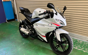 YAMAHA YZF-R125 RE06