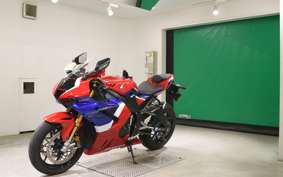 HONDA CBR1000RR RSP 2021 SC82