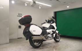 HONDA DEAUVILLE 680 2007