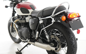TRIUMPH BONNEVILLE T100 2022 DAD70G