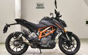 KTM 390 DUKE 2024
