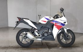 HONDA CBR125R JC50