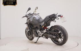 BMW F900R 2023