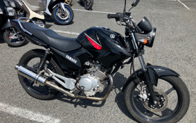 YAMAHA YBR125 RE05