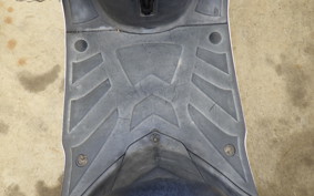 SUZUKI GSR125