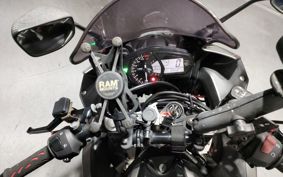 YAMAHA YZF-R25 RG10J