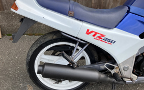 HONDA VTZ250 MC15