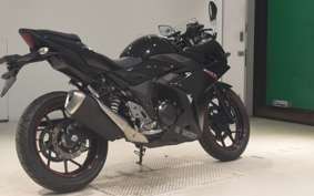 SUZUKI GSX250RA