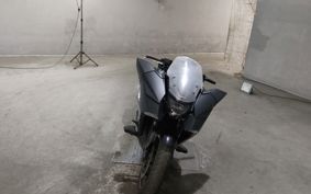 HONDA NM4 VULTUS -01 RC82