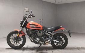 DUCATI SCRAMBLER SIXTY2 2021 KA00A