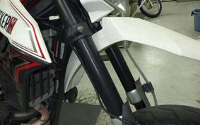 KAWASAKI KLX250D TRACKER X LX250V