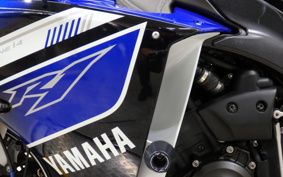 YAMAHA YZF-R1 2013 RN23