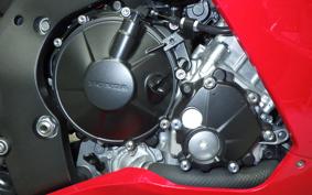HONDA CBR1000RR R 2023 SC82