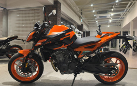 KTM 890 DUKE GP TU940