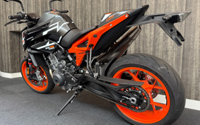 KTM 890 DUKE GP TU940