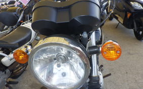 YAMAHA YB125SP