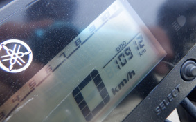 YAMAHA FZ25 RG42