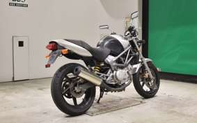 HONDA VTR 250 MC33