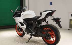 YAMAHA YZF-R7 2023 RM39J