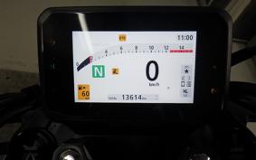 HONDA CB650R E-Clutch 2025 RH17