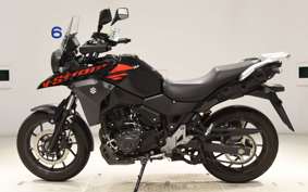 SUZUKI Vｽﾄﾛｰﾑ250A