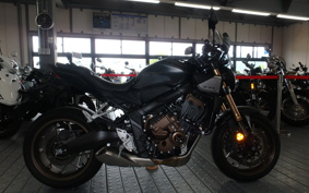 HONDA CB650R E-Clutch 2025 RH17
