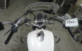 SUZUKI GZ125-HS