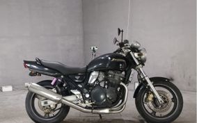 SUZUKI INAZUMA 400 GK7BA