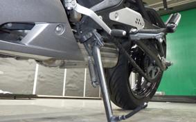 KAWASAKI ER600 F 2010