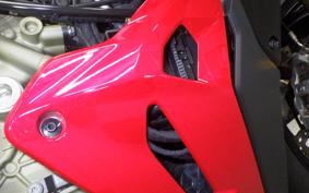DUCATI STREETFIGHTER V4 S 2025