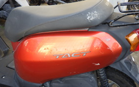 HONDA TACT-4ﾍﾞｰｼｯｸ AF79