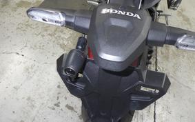 HONDA CB650R 2021 RH03