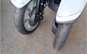 YAMAHA TRICITY 125 SE82J
