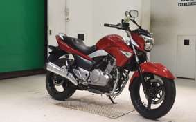 SUZUKI GSR250 2021