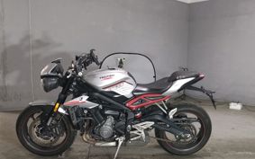 TRIUMPH STREET TRIPLE R 2019 HDA434