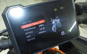 KTM 390 DUKE 2024