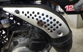 YAMAHA DT125R Gen.2 3FW
