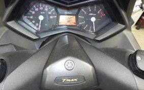 YAMAHA T-MAX 530 2013