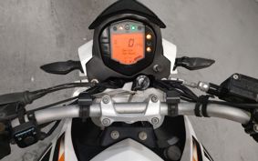KTM 200 DUKE JUC40