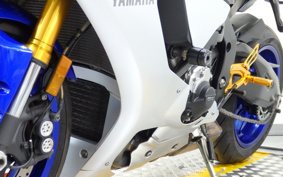 YAMAHA YZF-R1 2015 RN39