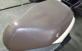 SUZUKI LET's 4 Basket CA43A