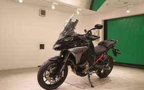 DUCATI MULTISTRADA V4S 2025