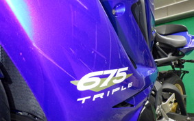 TRIUMPH DAYTONA 675 2010