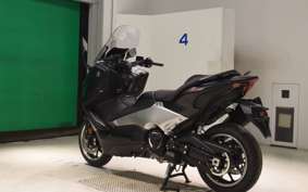 YAMAHA T-MAX 560 2026 SJ21J