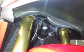 HONDA CBR600RR GEN 3 PC40