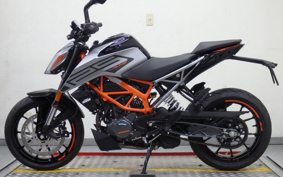 KTM 125 DUKE JPA40