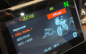 KTM 1290 SUPER ADVENTURE S 2024 V7940