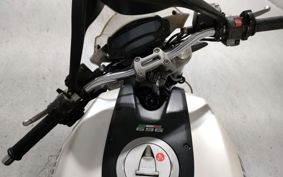 DUCATI MONSTAR 696 PLUS M500AA