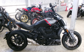 DUCATI DIAVEL BLACK STAR 2022 1G00